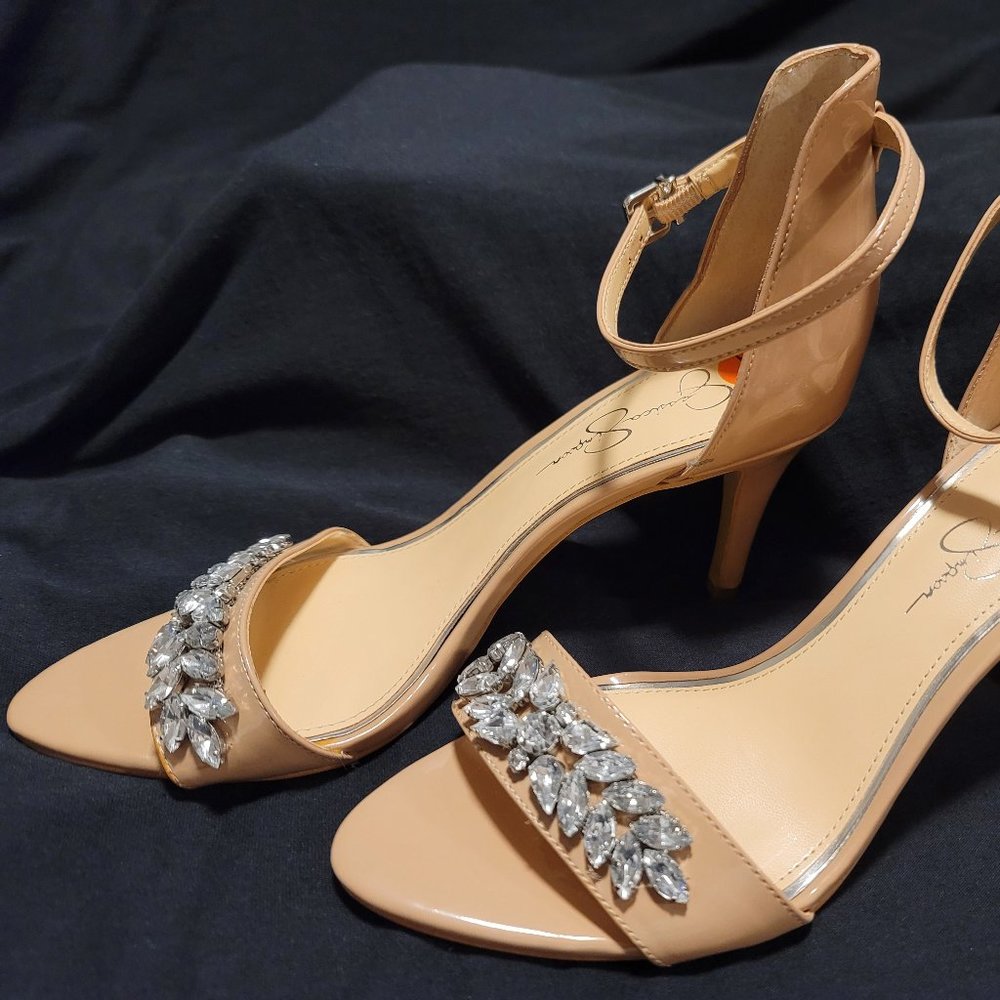 Beautiful Patent Nude Sandal - NEW - 9.5 - Picture 2 of 5